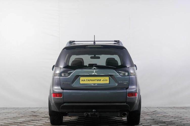 Mitsubishi Outlander 5 из 6