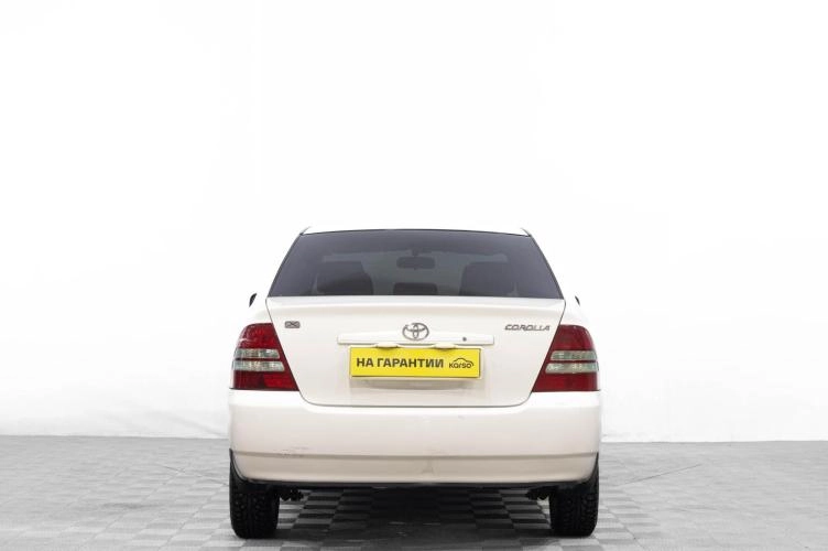 Toyota Corolla 5 из 6