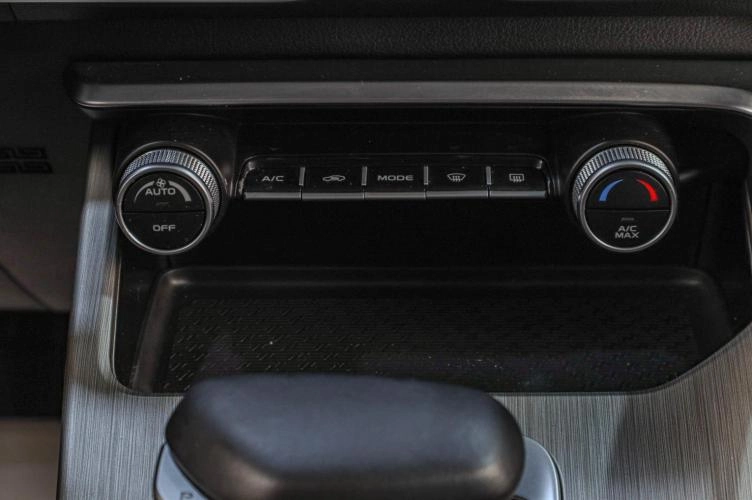 Geely Coolray 16 из 23