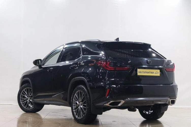 Lexus RX 4 из 6