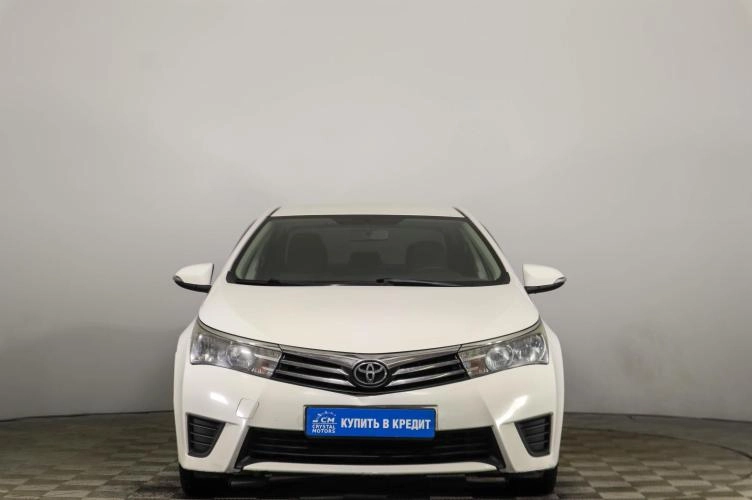Toyota Corolla 2 из 6