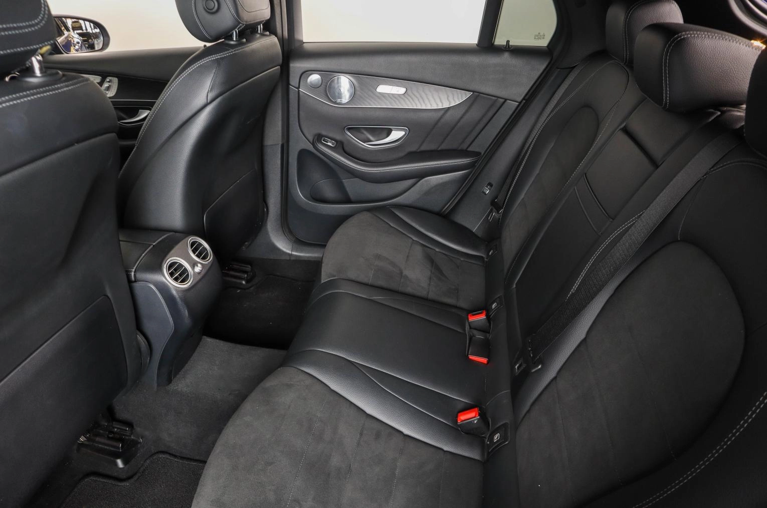 Mercedes-Benz GLC-класс Coupe 12 из 30