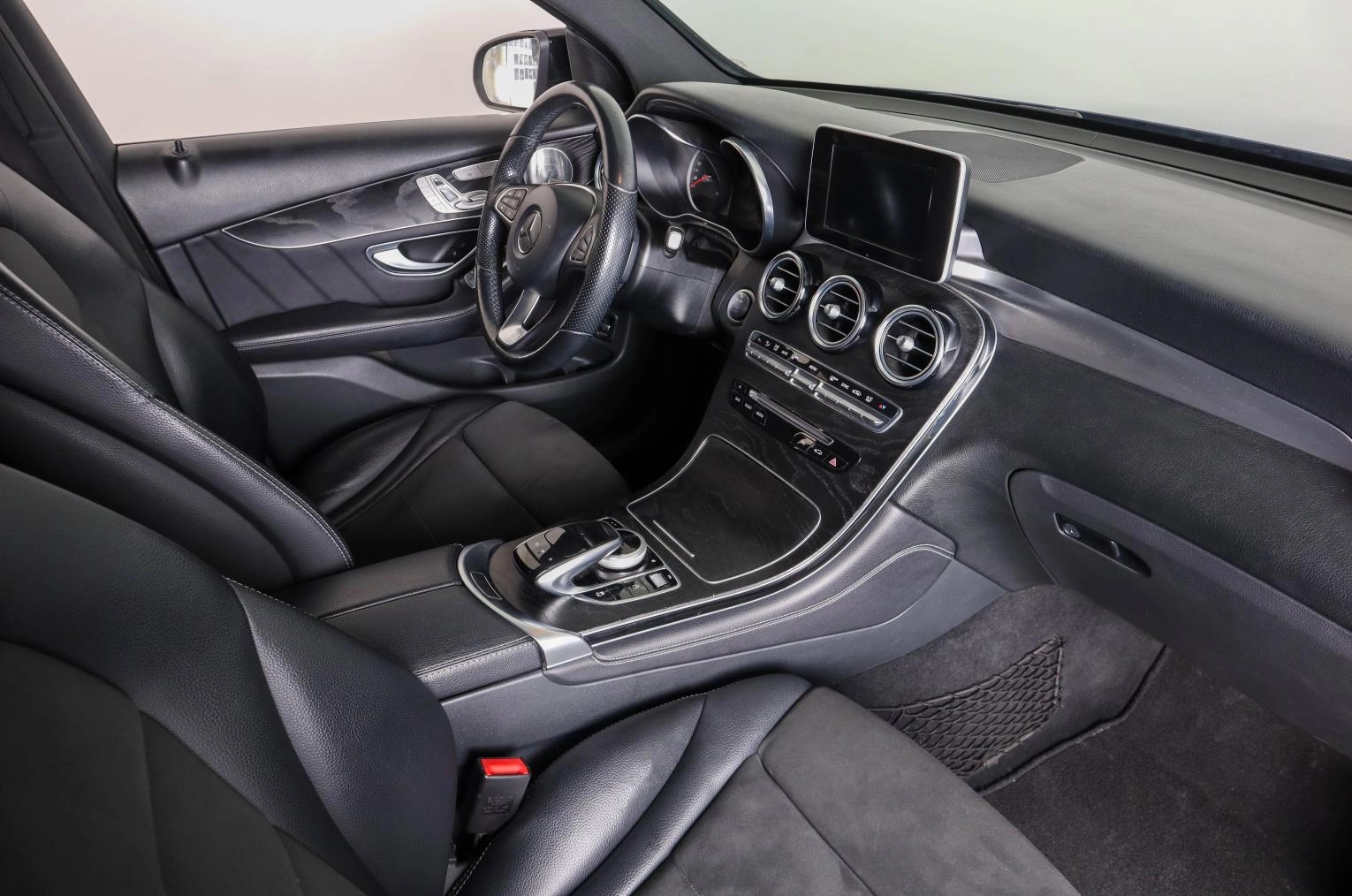 Mercedes-Benz GLC-класс Coupe 14 из 30