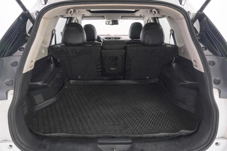 Nissan X-Trail 24 из 24