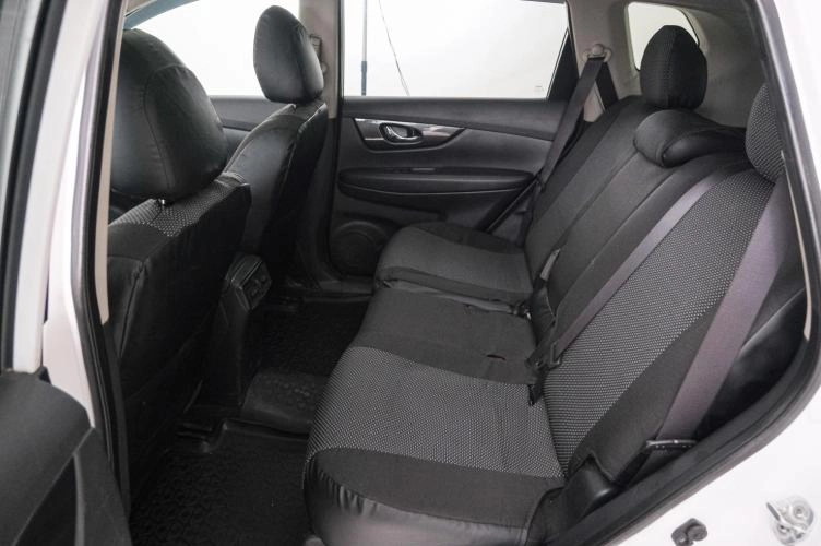 Nissan X-Trail 21 из 24