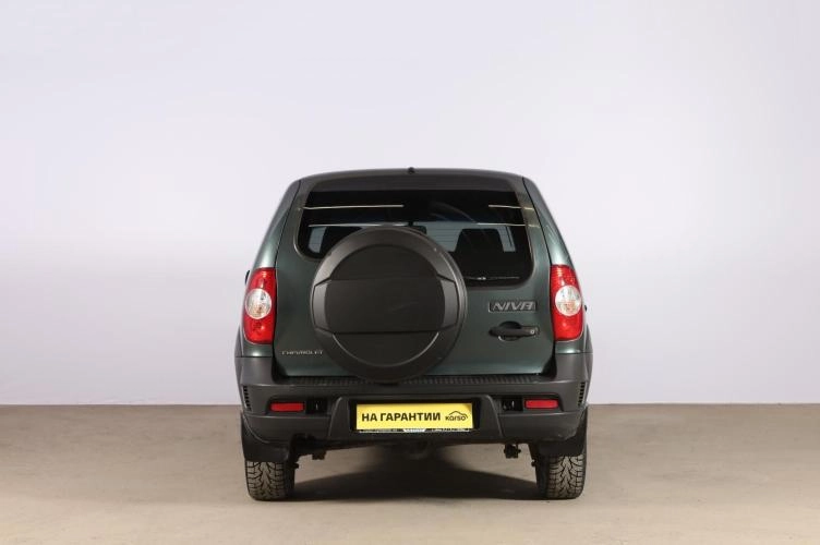 Chevrolet Niva 5 из 6