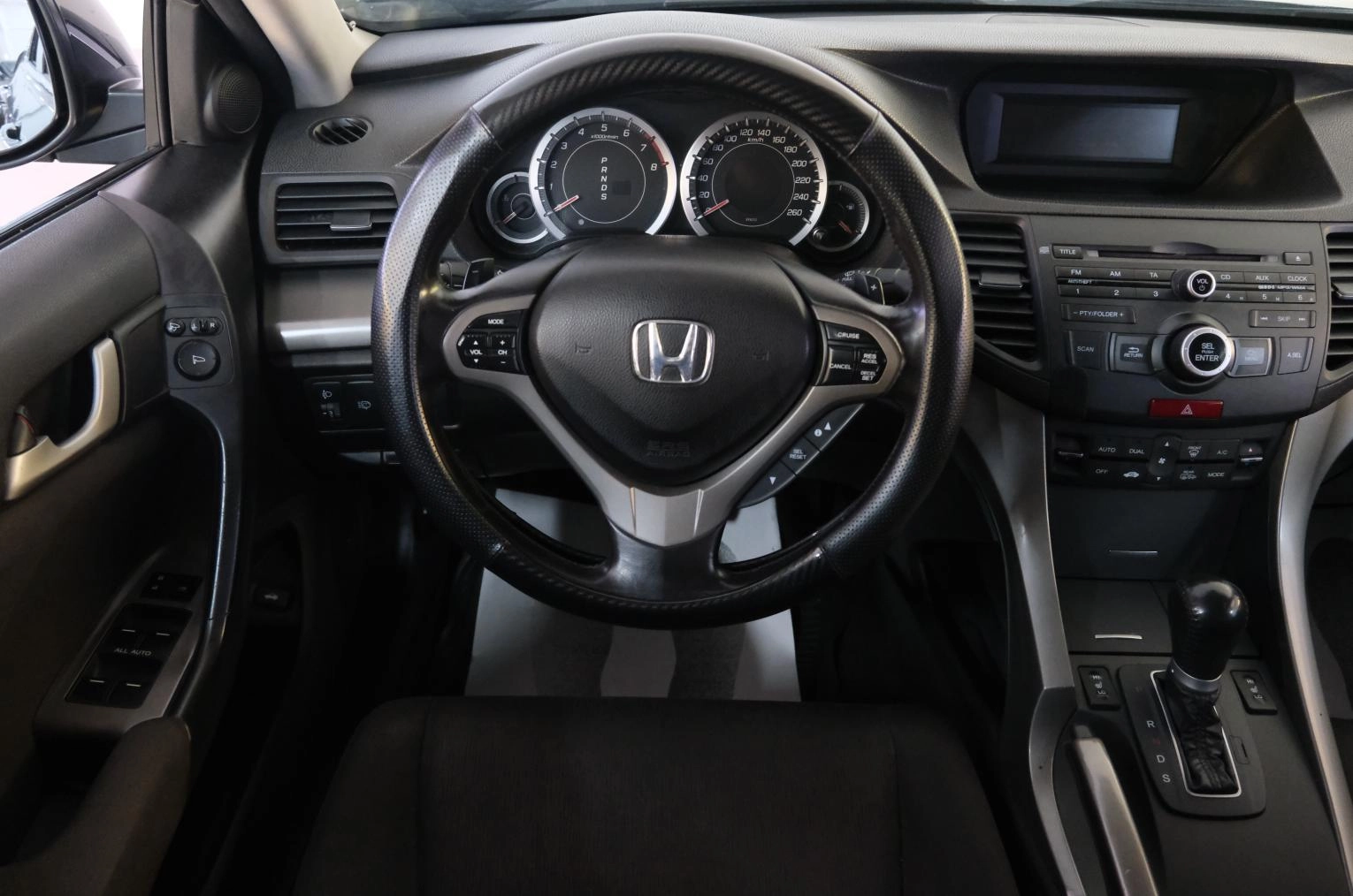 Honda Accord 13 из 24