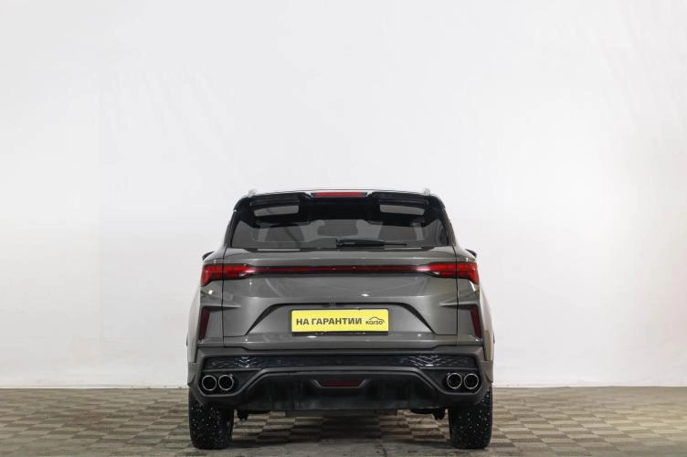 Geely Coolray 5 из 6