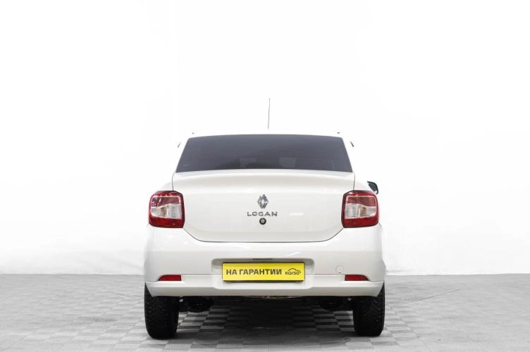Renault Logan 5 из 6