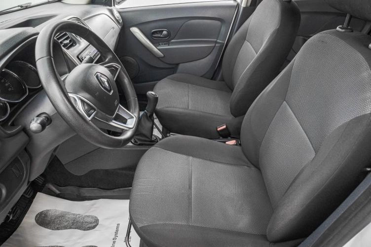 Renault Logan 10 из 23