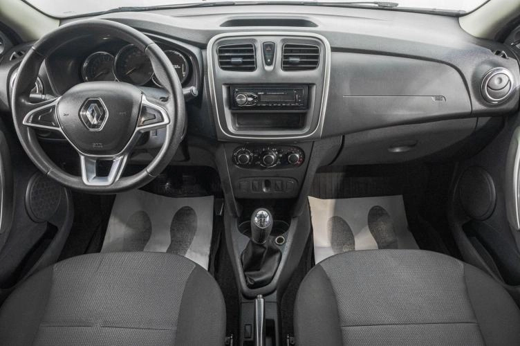 Renault Logan 9 из 23