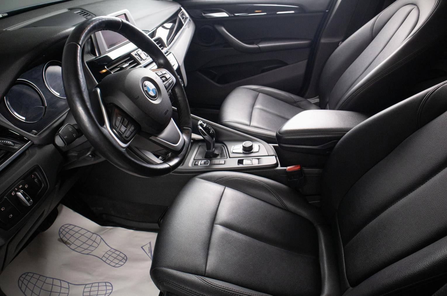 BMW X1 16 из 19