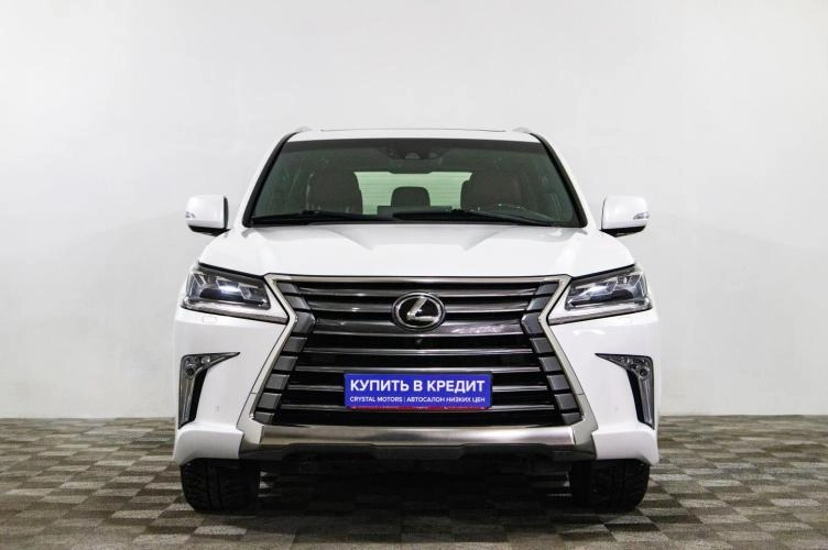 Lexus LX 2 из 5