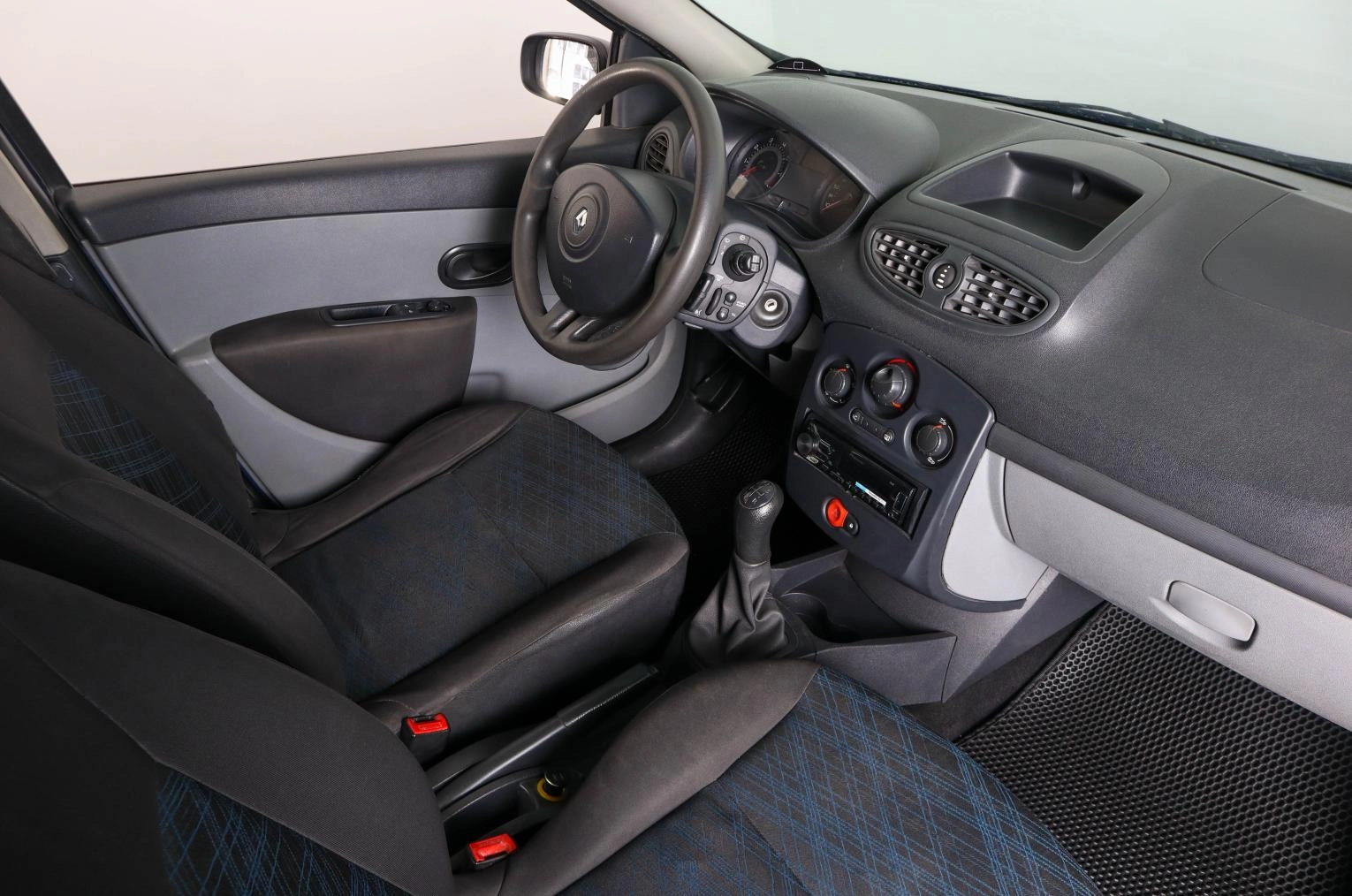 Renault Clio 10 из 18