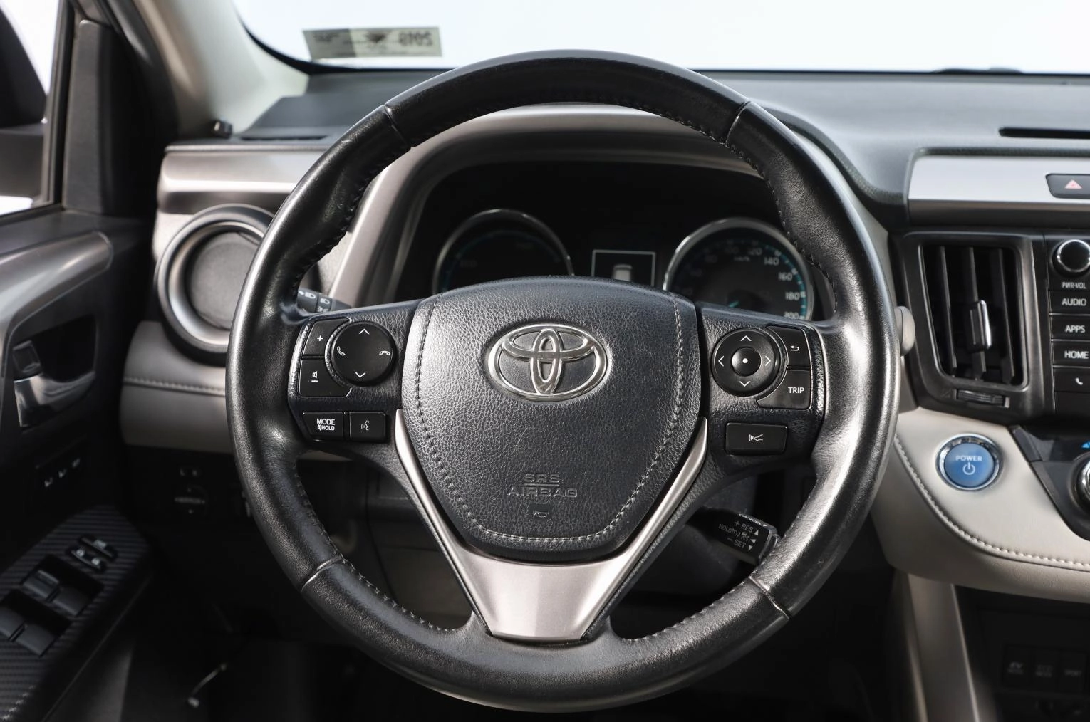 Toyota RAV4 11 из 20
