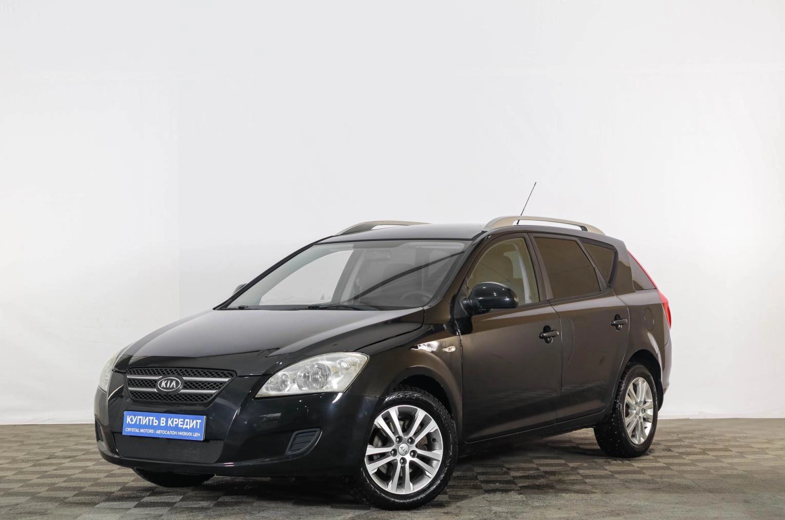 KIA cee'd 3 из 17