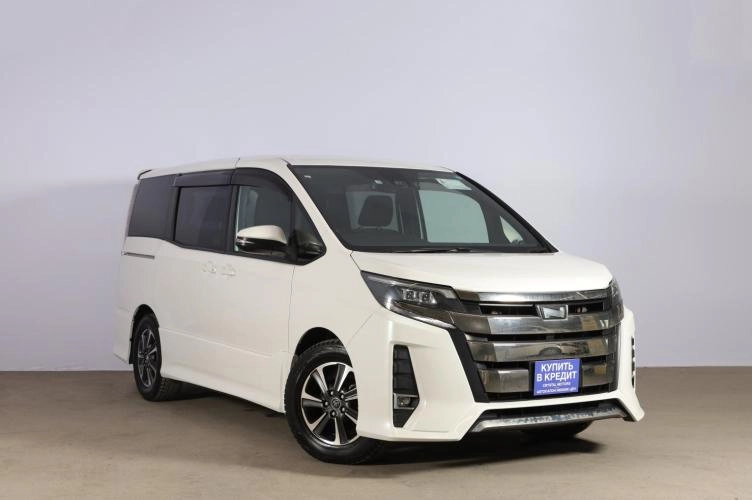 Toyota Noah 1 из 6