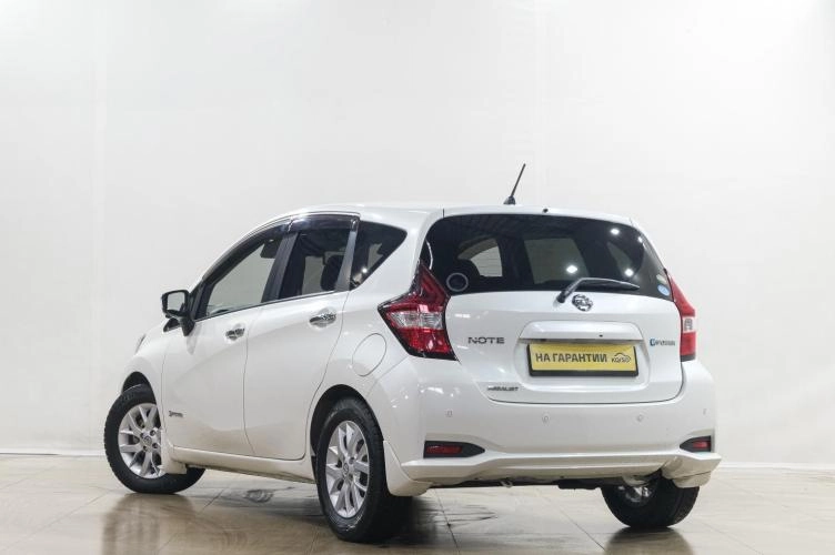 Nissan Note 4 из 6