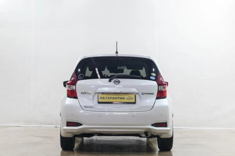 Nissan Note 5 из 6