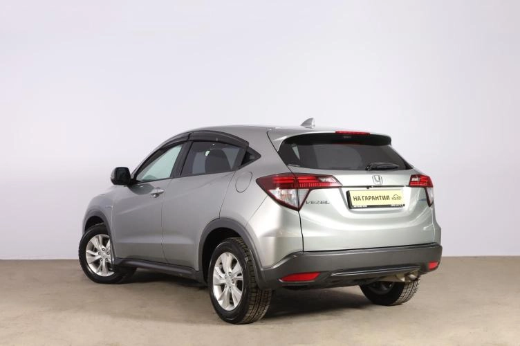 Honda Vezel 4 из 6