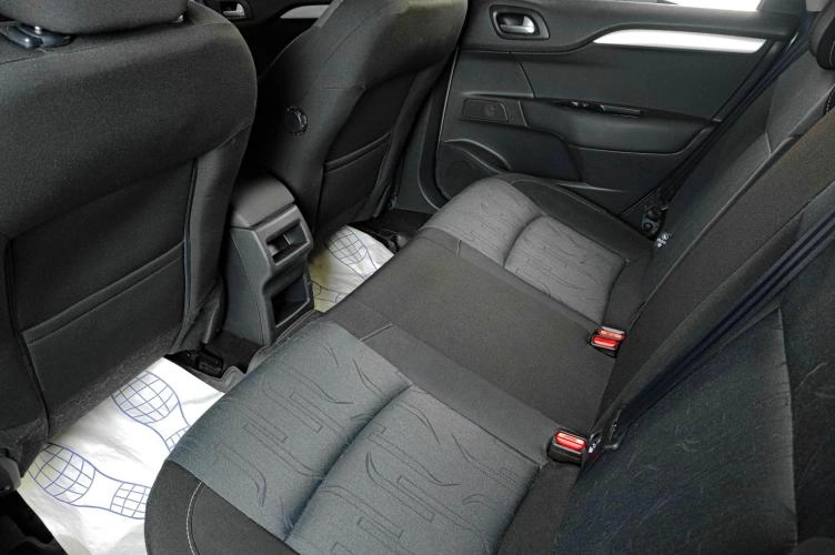Citroen C4 8 из 19