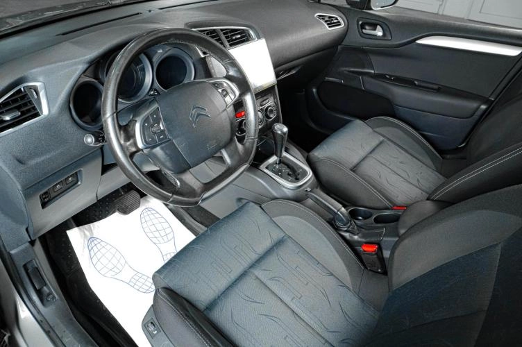 Citroen C4 7 из 19