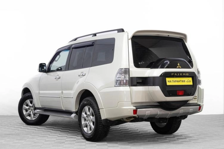 Mitsubishi Pajero 6 из 6