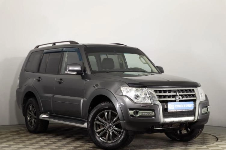 Mitsubishi Pajero 1 из 6
