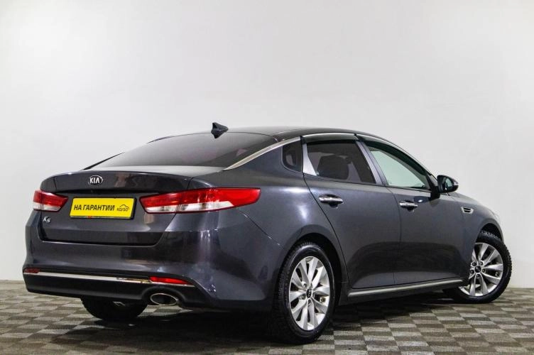 KIA K5 4 из 6
