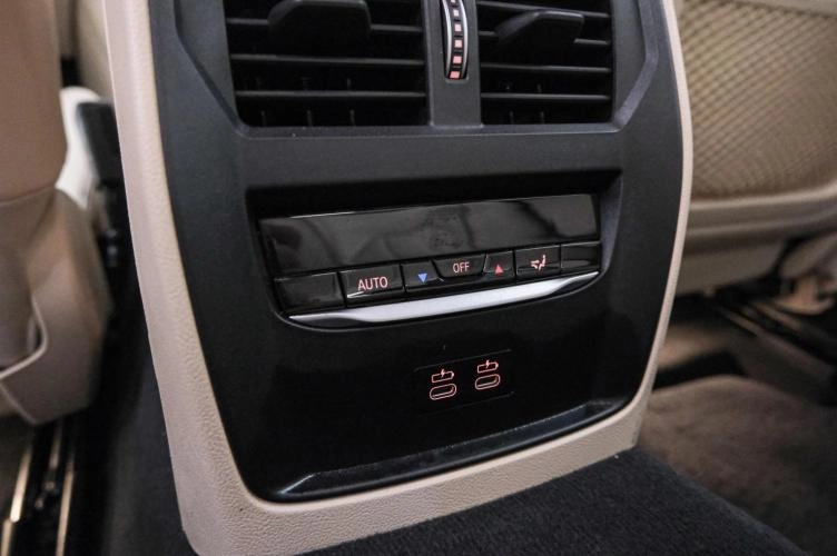 BMW 3 серия 21 из 25