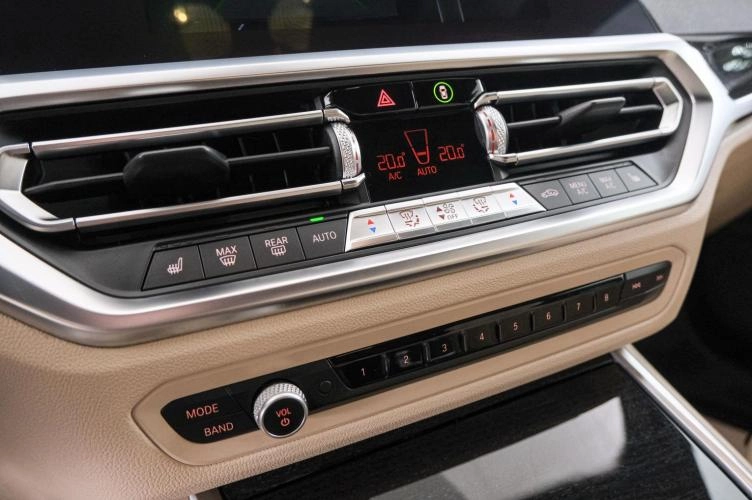 BMW 3 серия 16 из 25