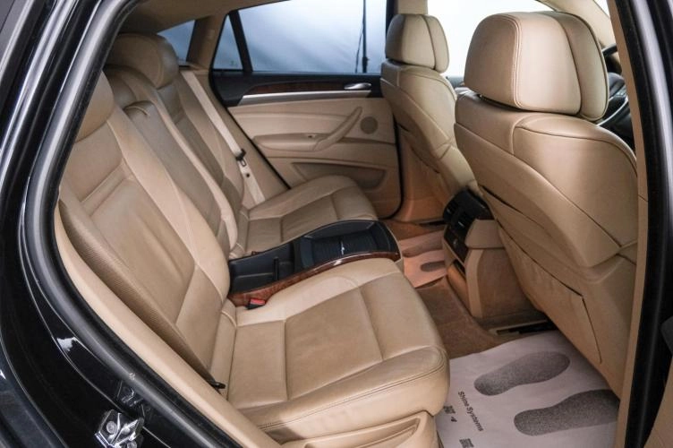 BMW X6 23 из 24