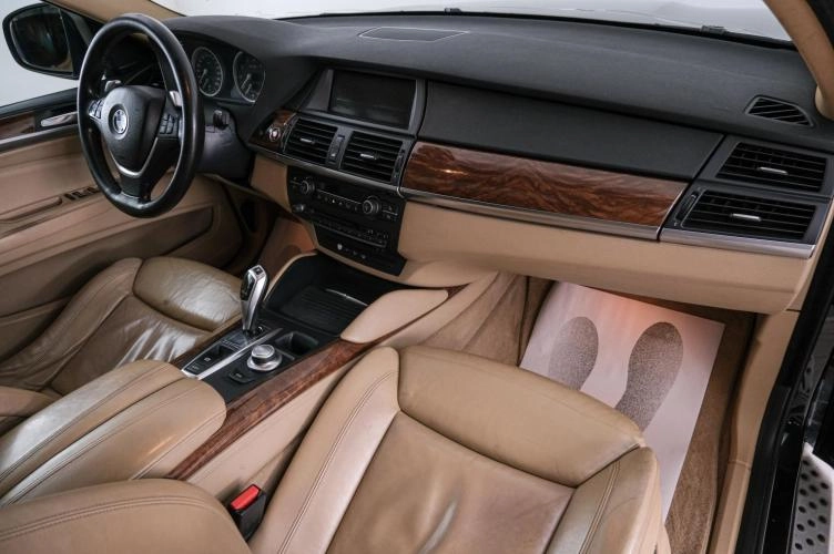 BMW X6 12 из 24