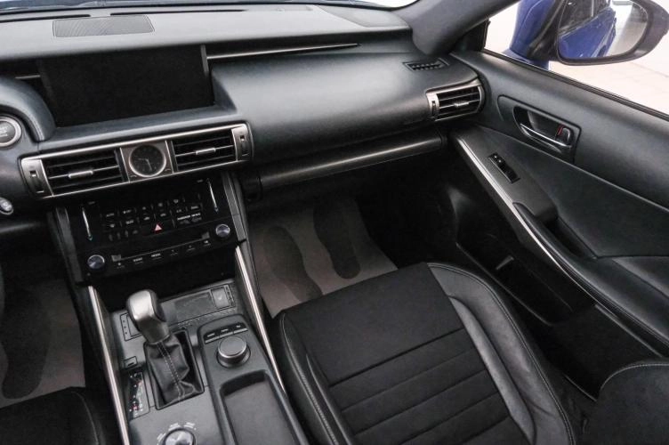 Lexus IS 11 из 24