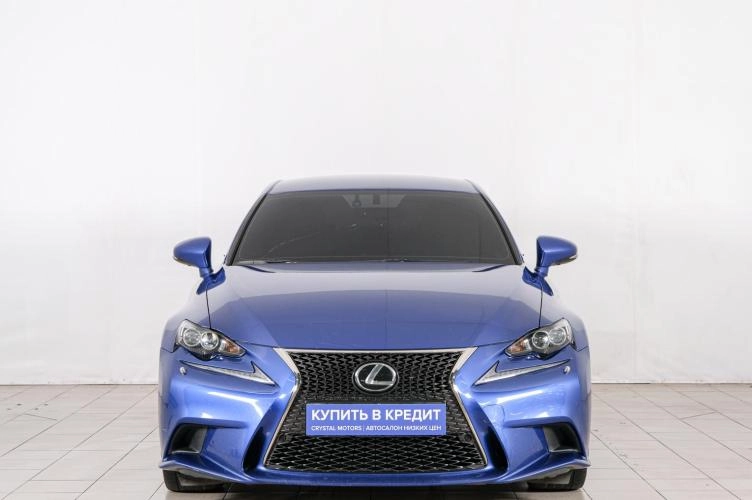 Lexus IS 2 из 6