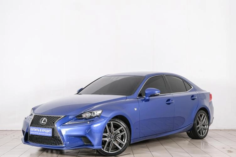 Lexus IS 3 из 6