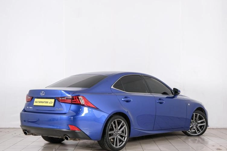 Lexus IS 6 из 6