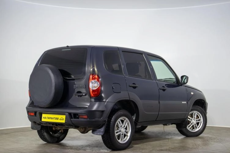 Chevrolet Niva 4 из 6