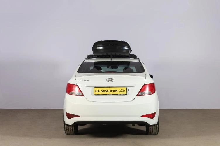 Hyundai Solaris 5 из 6