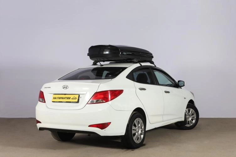 Hyundai Solaris 4 из 6