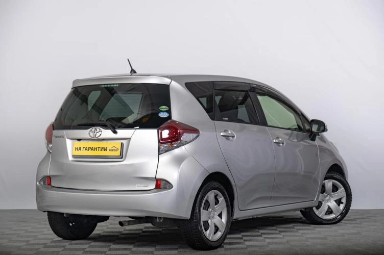 Toyota Ractis 6 из 6