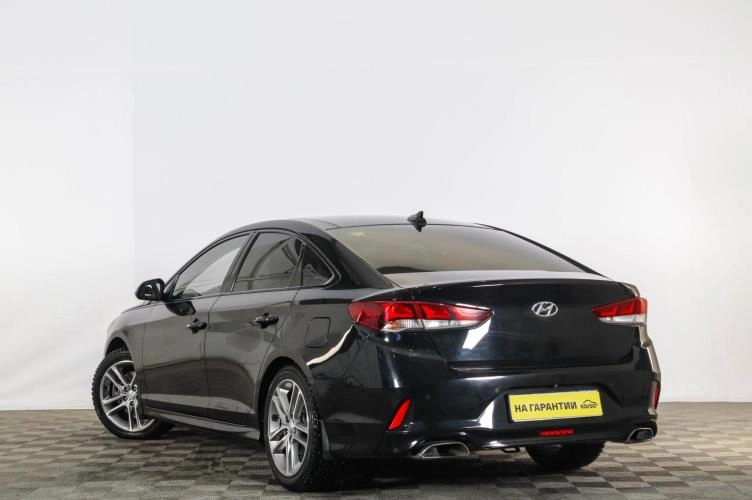 Hyundai Sonata 4 из 6
