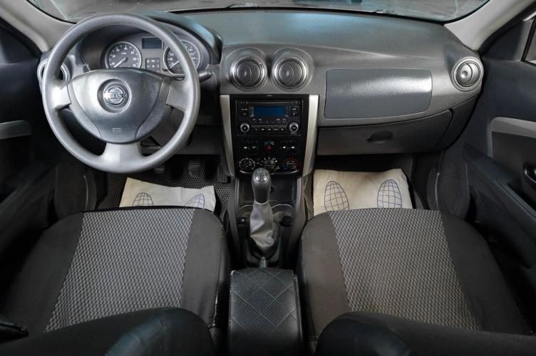 Nissan Almera 12 из 15