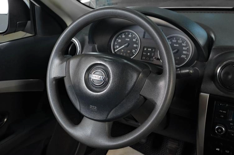 Nissan Almera 11 из 15