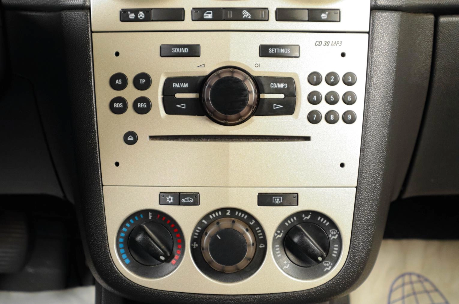 Opel Corsa 16 из 17