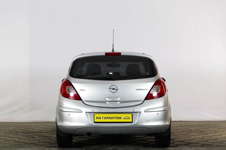 Opel Corsa 5 из 6