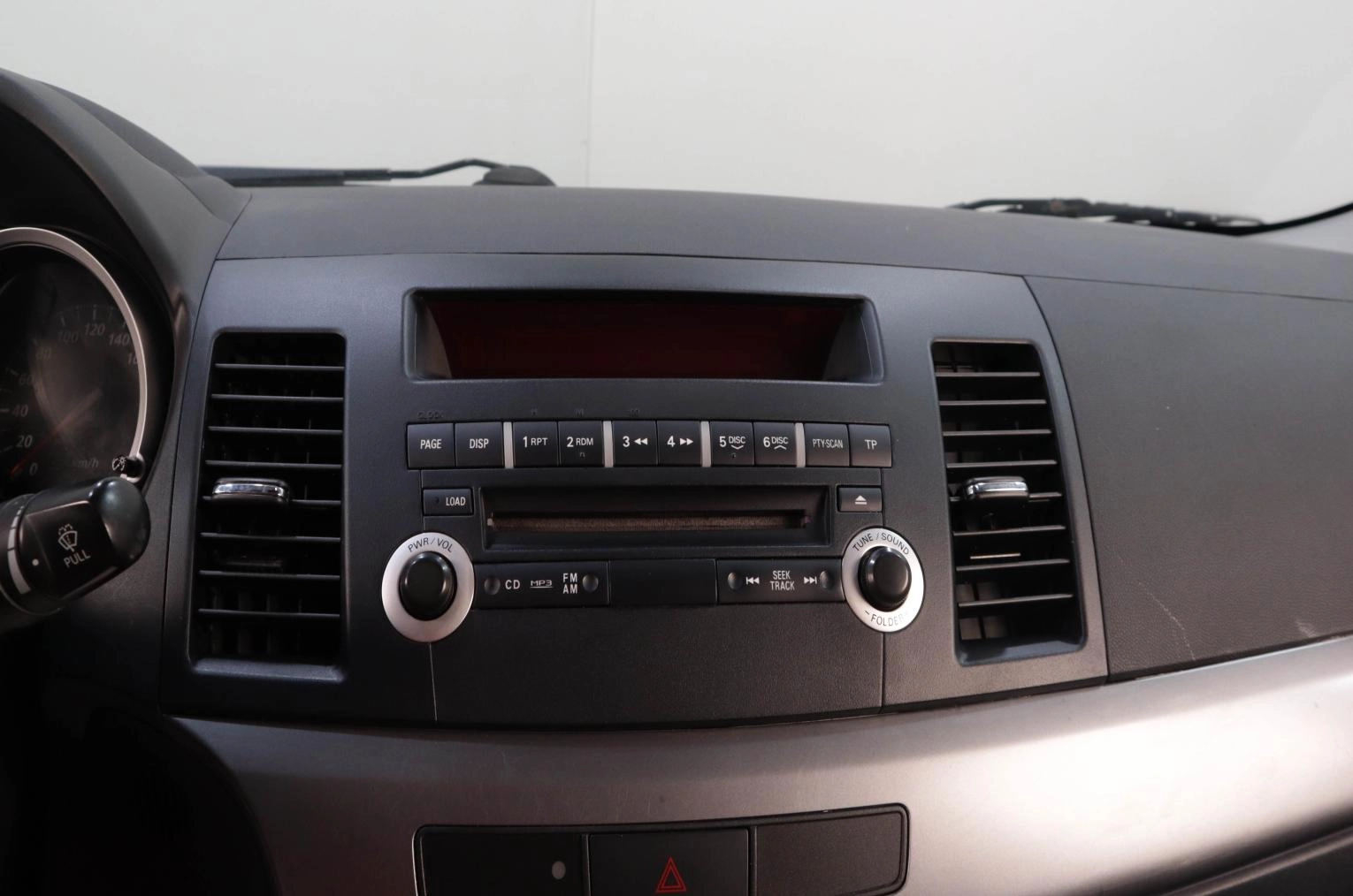 Mitsubishi Lancer 9 из 16