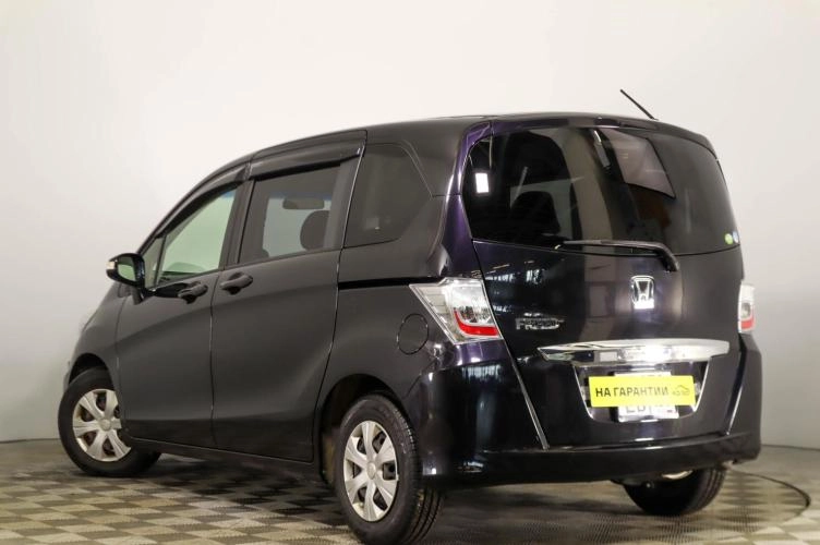 Honda Freed 6 из 6