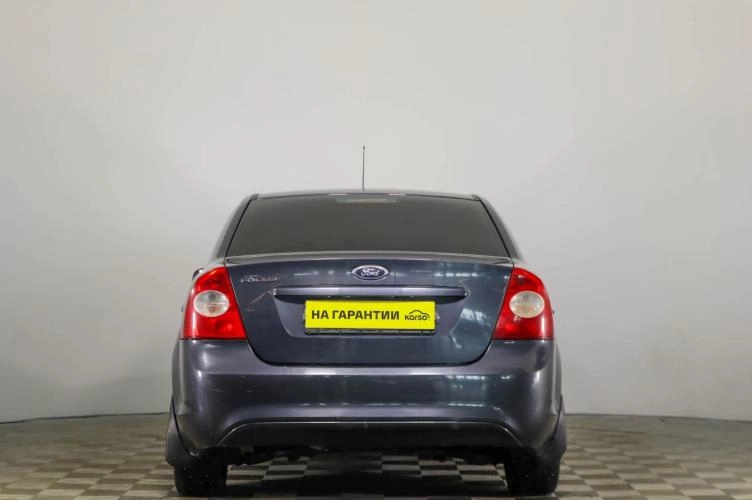 Ford Focus 5 из 6