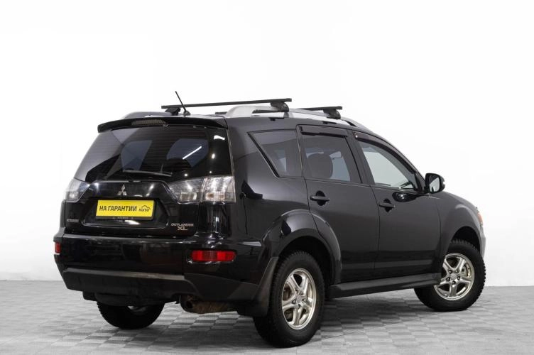 Mitsubishi Outlander 4 из 6